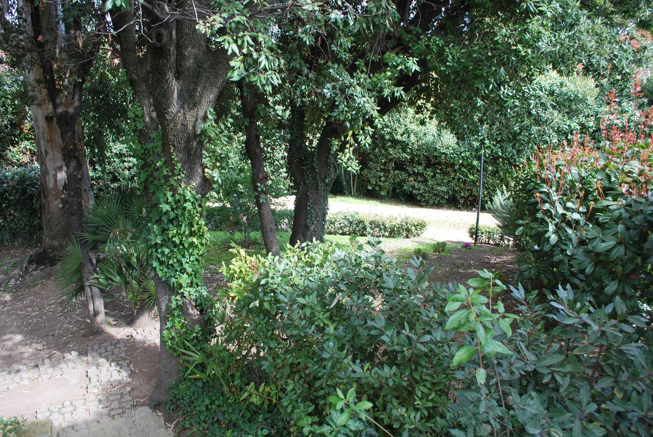 Residence Casale Mostacciano Roma Exterior foto